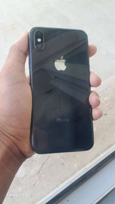 Iphone X qora 900ming