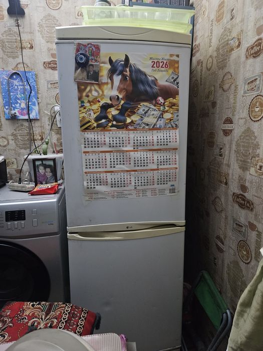 Холодильник 30000тг продается