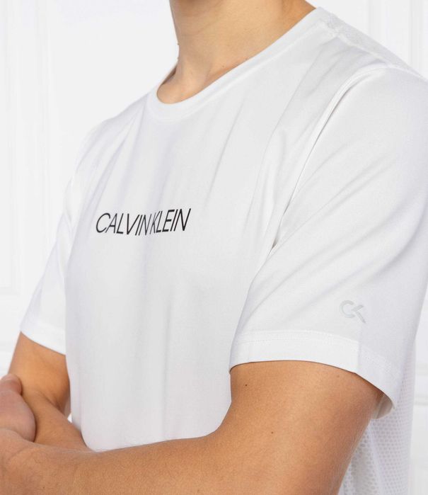 Calvin Klein мъжка спортна тениска размер М