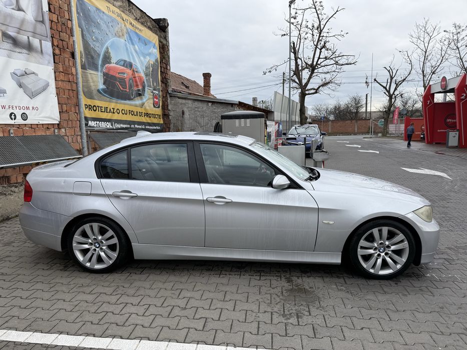 BMW Seria 3 320D E90