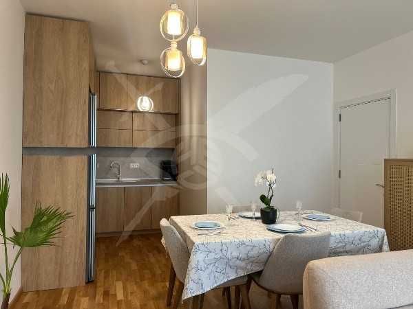 Тристаен - Славейков