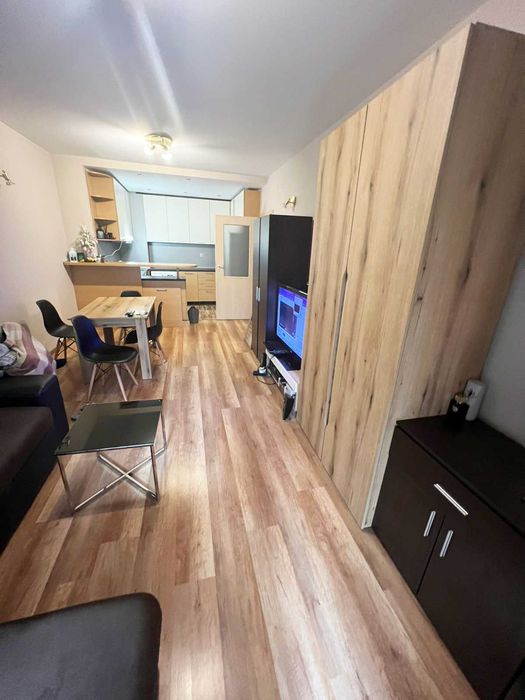 Дава се под наем Тристаен апартамент в София, Лозенец - 86 кв.м за 700 € - Снимка #1