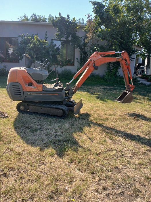 Услуги с мини багер  изгодно Пловдив