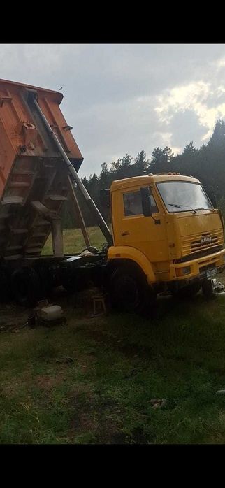 Продам Камаз 6520