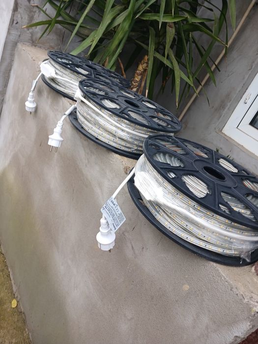 Banda led de costructi 50 de metri