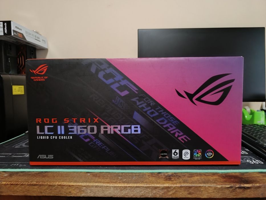Водно охлаждане за процесор ASUS ROG STRIX LC II 360 ARGB, AIO за AMD AM5 Сокет