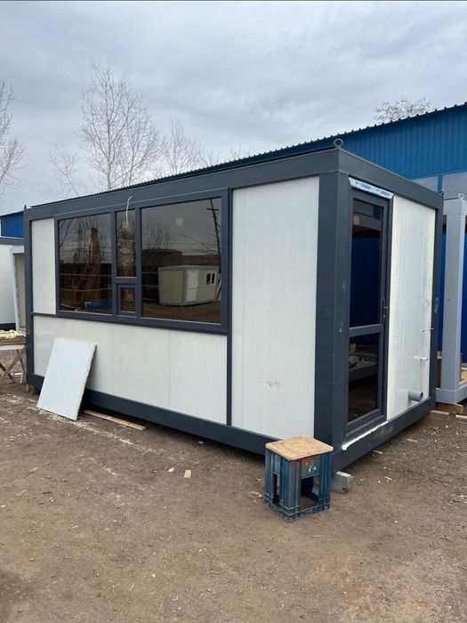 containere Modulare spații de inchiriat  garaje