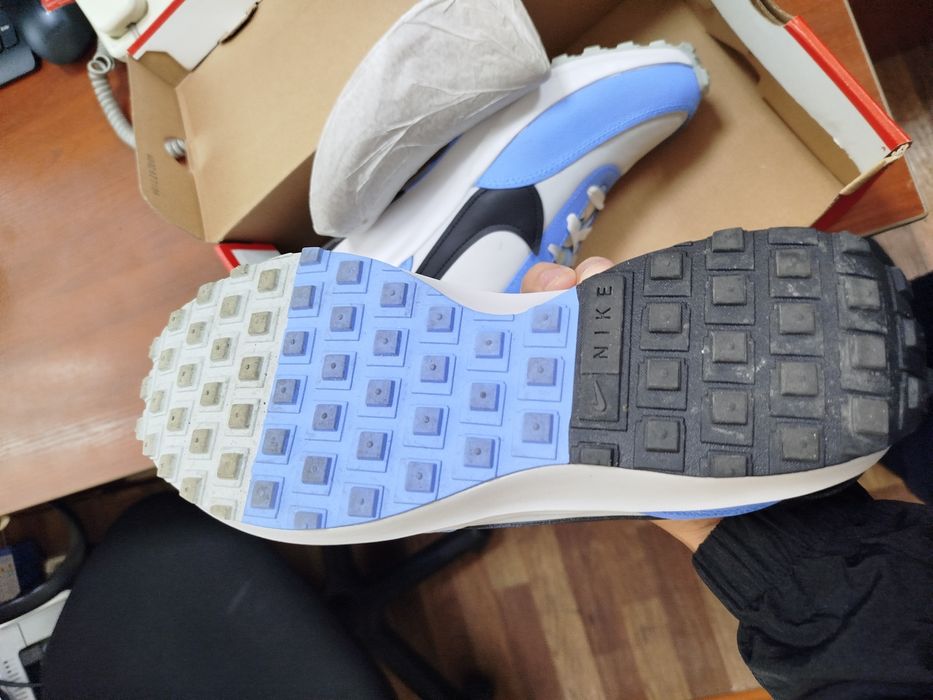 Кроссовки nike 275 см