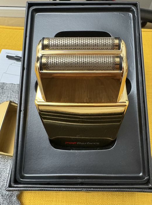 Aparat de ras PopBarbers P600