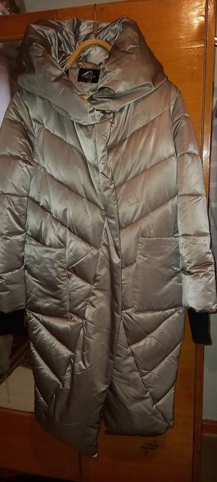 Куртка женская,размер М