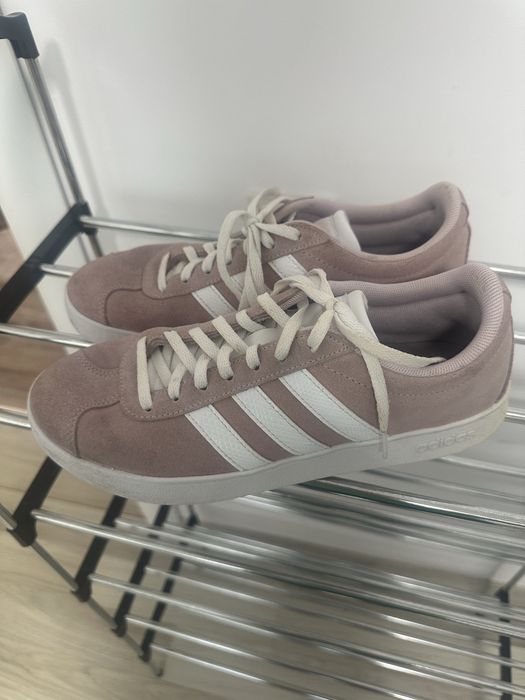 Употребявани обувки Adidas