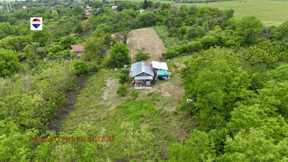 Поземлен имот за продажба местност Астраджийка