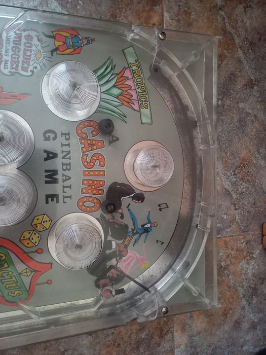 Стара игра за стена