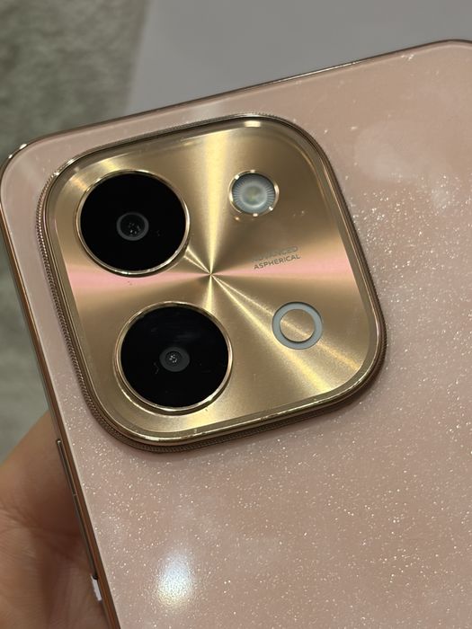 смартфон vivo Y28 виво у28