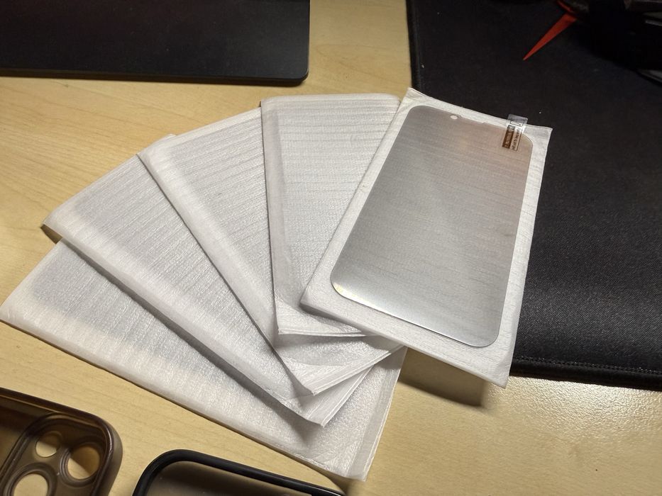 Accesorii iphone 13 - folii privacy sticla - cablu - huse - cutie iphone 13 256 gb