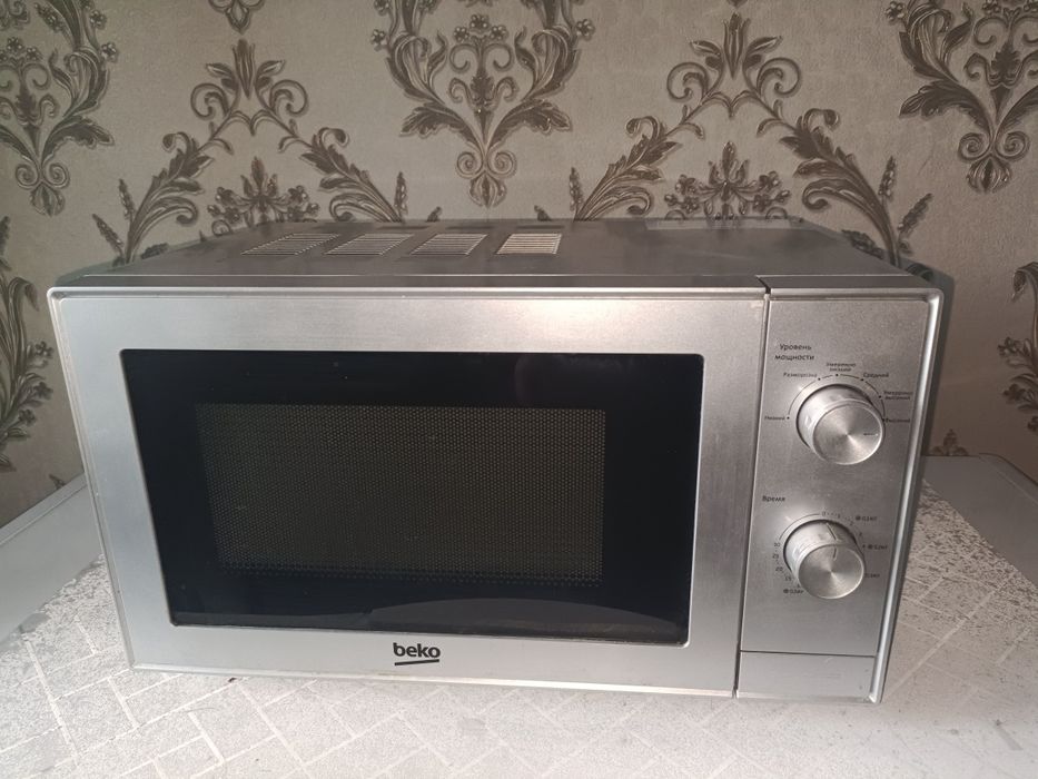 Продам микроволновку Беко 18т