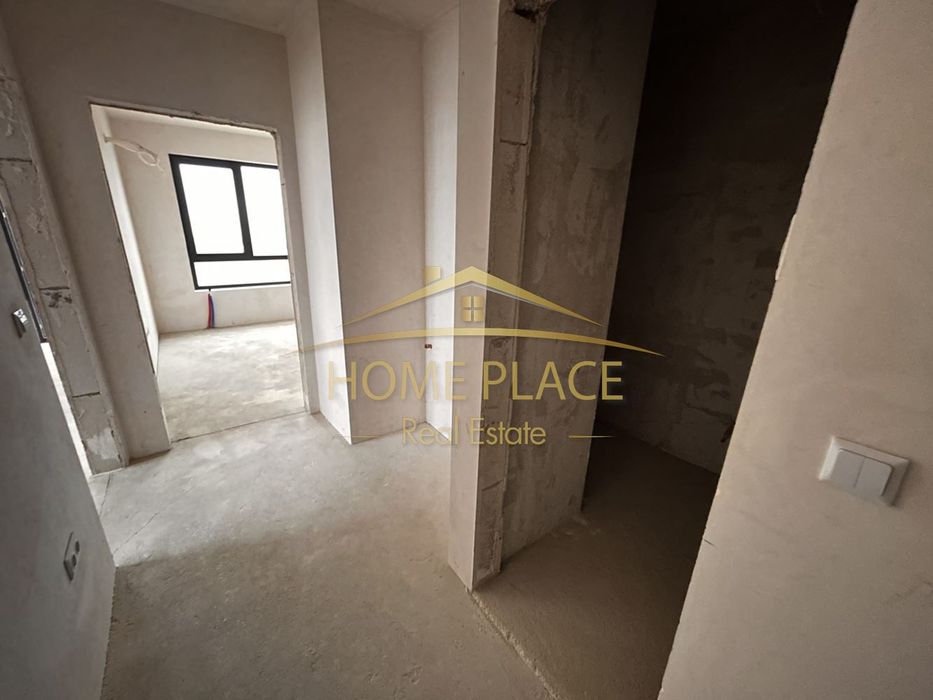 Двустаен апартамент с гараж- АКТ 16! Южен! Среден етаж!