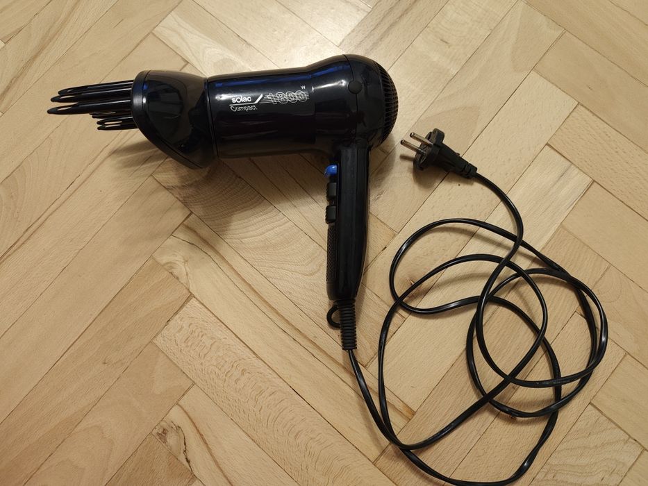 Електрически сешоар Solac compact 1800W