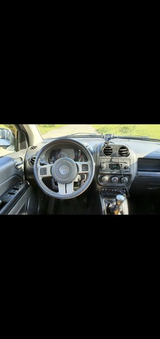 JEEP Compass 2012 — imagine 2