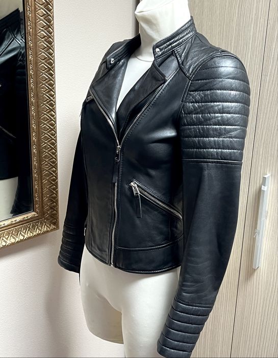 Zara, geacă neagră din piele naturală, feronerie argintie, biker