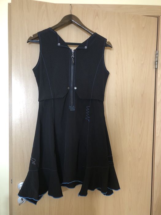 Дамска черна рокля