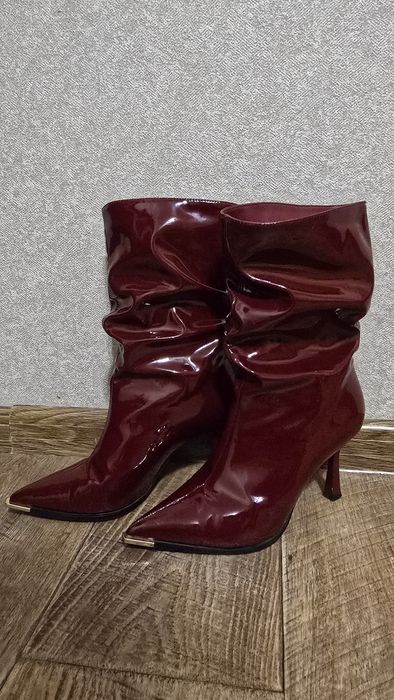 Сапоги демисезонные красные