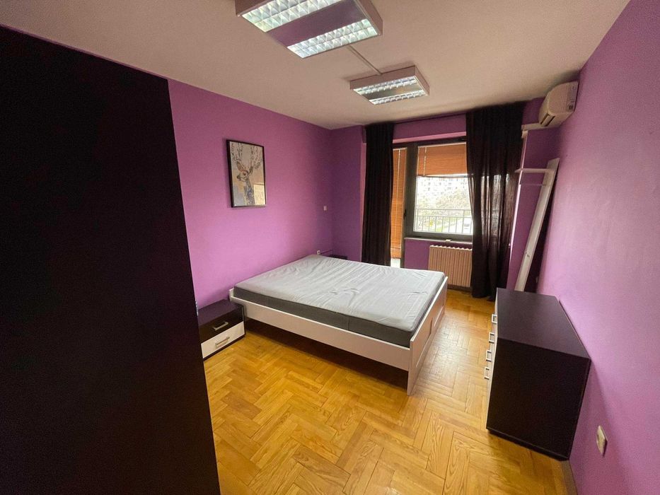 Дава се под наем Тристаен апартамент в София, Стрелбище - 123 кв.м за 600 € - Снимка #2