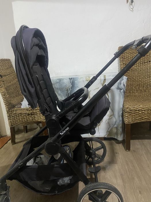 Тоймоис продам коляска