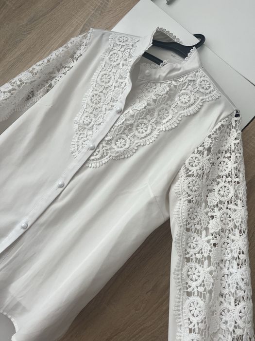 Дантелена риза Heidi