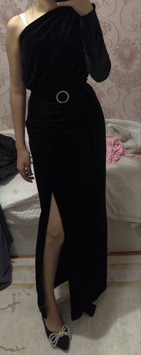 вечернее платье.