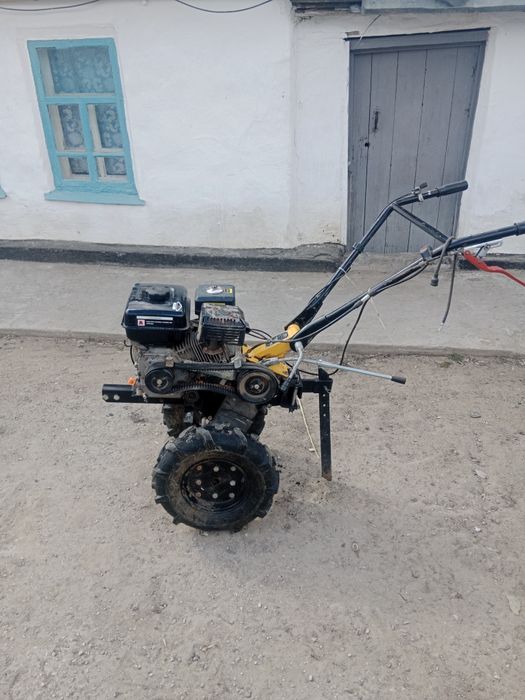 Мотоблок для вспашки огорода