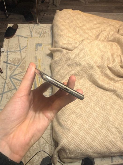 Айфон X 256gb белый обмен на андроид