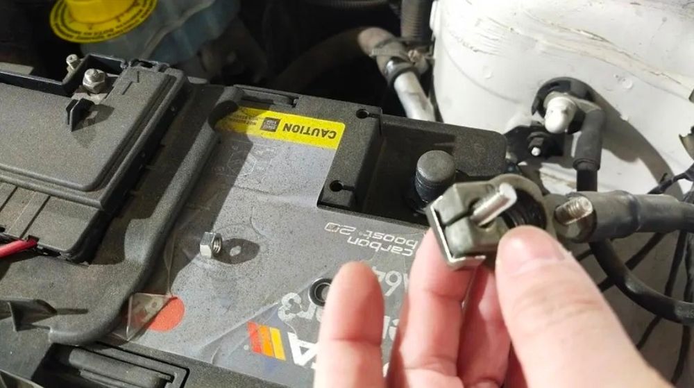 Крепление клемы , зажим