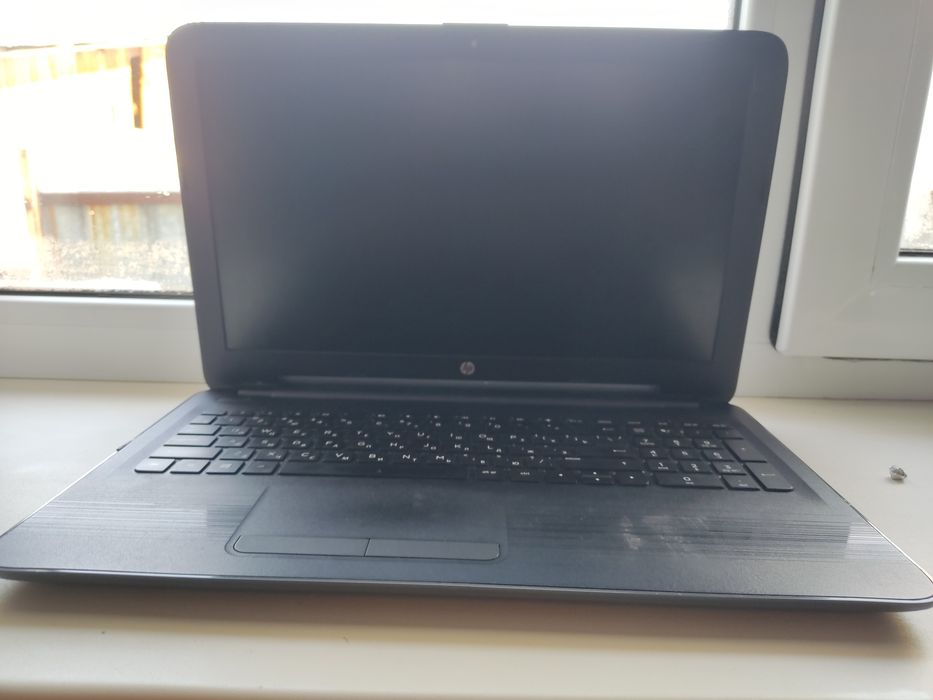 Ноутбук hp продам