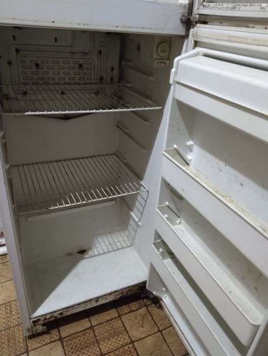 Продам холодильник.