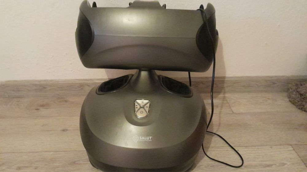 Массажное кресло