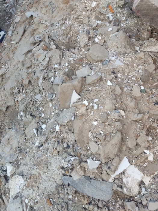 Отдам строй мусор бесплатно