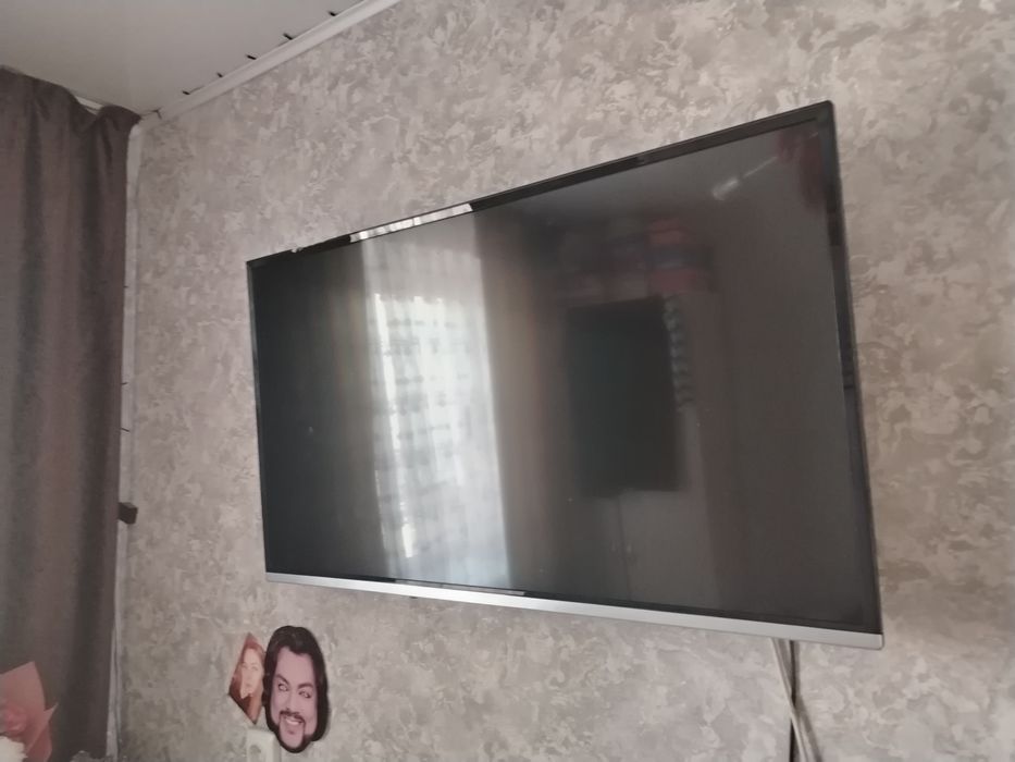 Продам телевизор