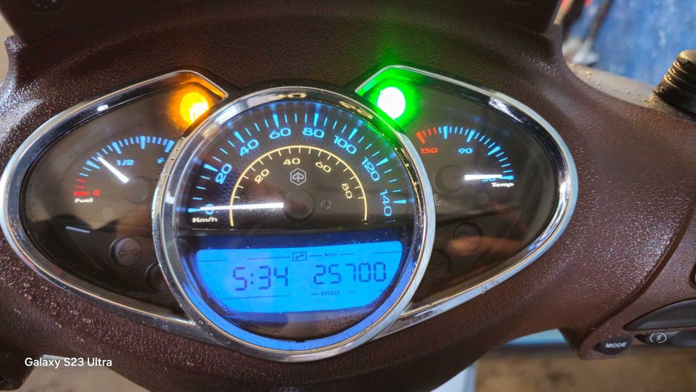 scuter piaggio medley 125 ...2016 ABS