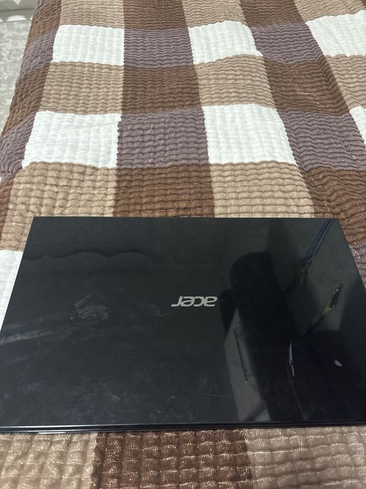 Продам ноутбук Acer V3-731G
