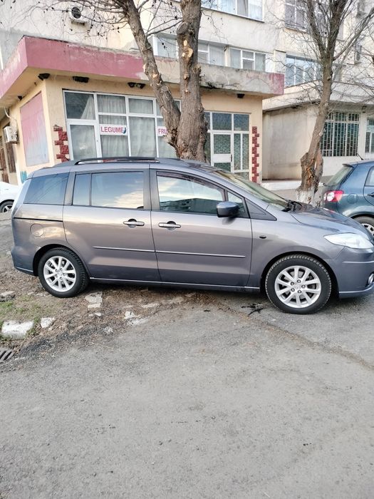 Mazda 5  An 2010  model Facelift