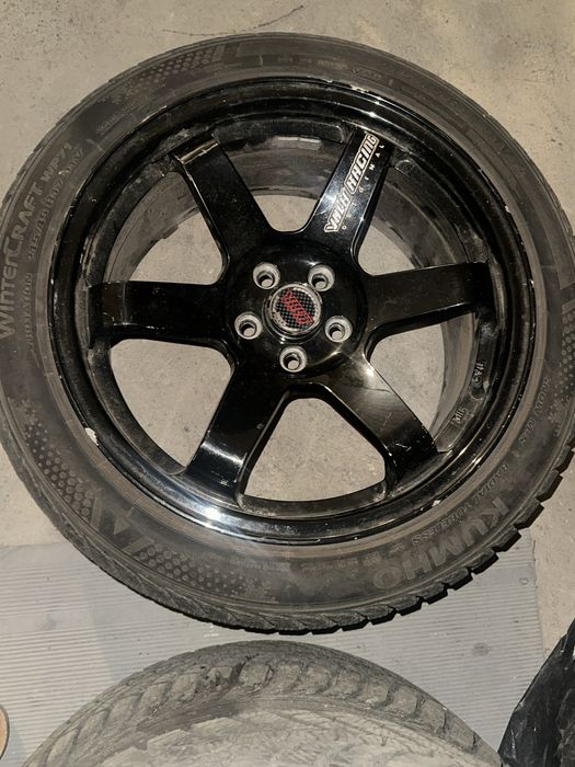 Шина 215/45R17 91V