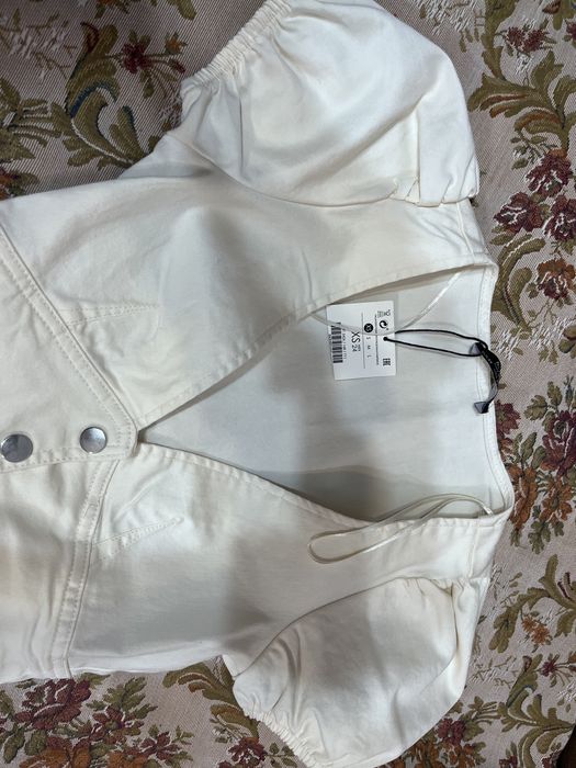 Rochie alba, de toamna,  Bershka, in stare noua.