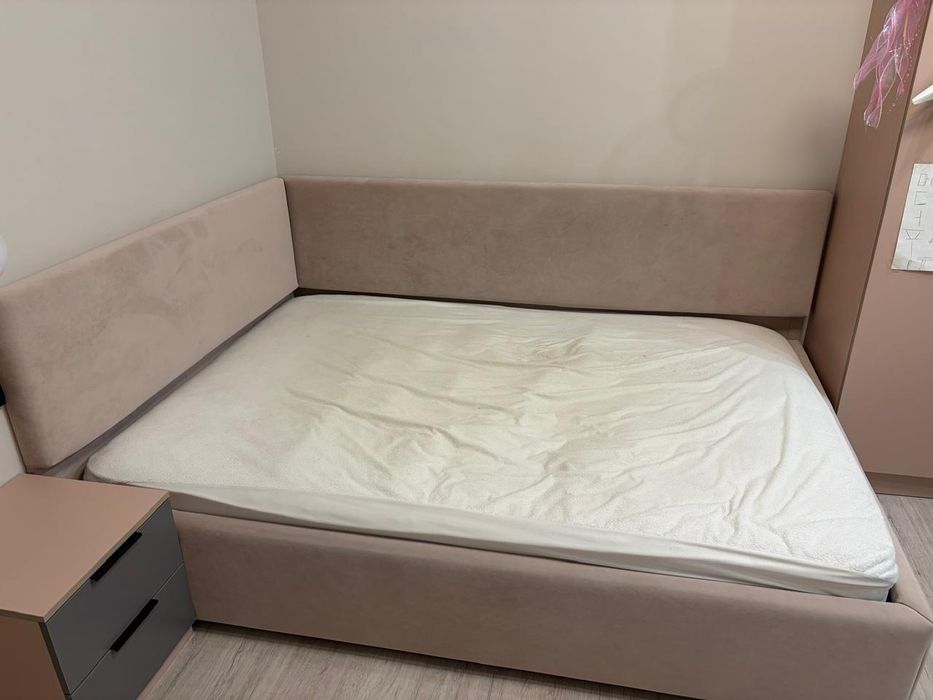 Продам кровать  недорого