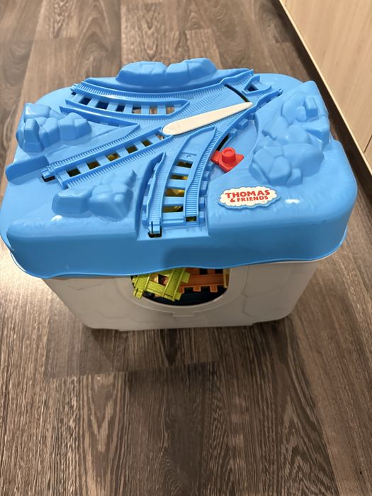 Кутия влак Thomas