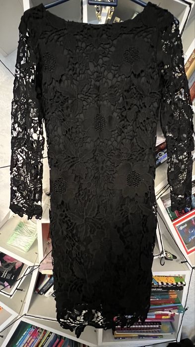Кружевное платье