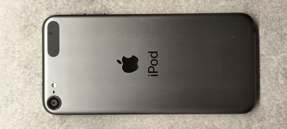 iPod Touch 7th generation 32 Gb grey