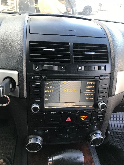 VW Touareg 3.0 на части