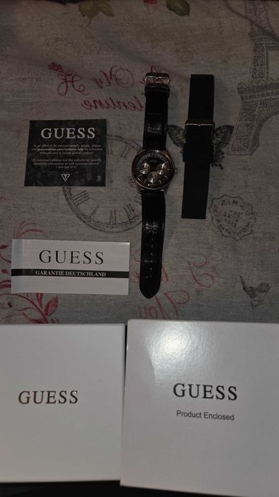 Мъжки часовник Guess
