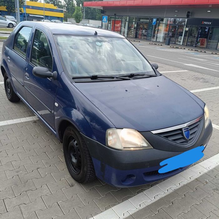 Vând Dacia logan